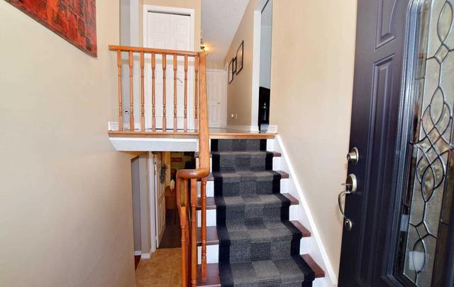 889 Mahina St, House detached with 3 bedrooms, 2 bathrooms and 3 parking in Oshawa ON | Image 23