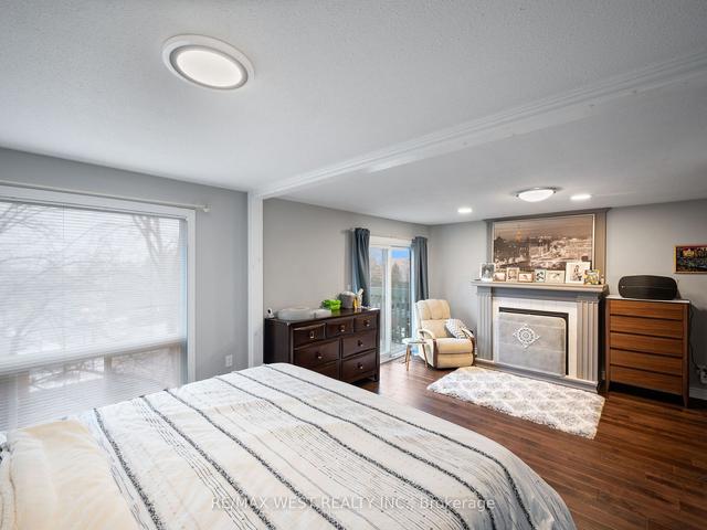 8 - 1564 Kerns Rd, Townhouse with 3 bedrooms, 2 bathrooms and 4 parking in Burlington ON | Image 13