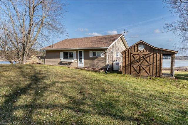 894 Road 9 W, House detached with 3 bedrooms, 1 bathrooms and 11 parking in Mapleton ON | Image 12