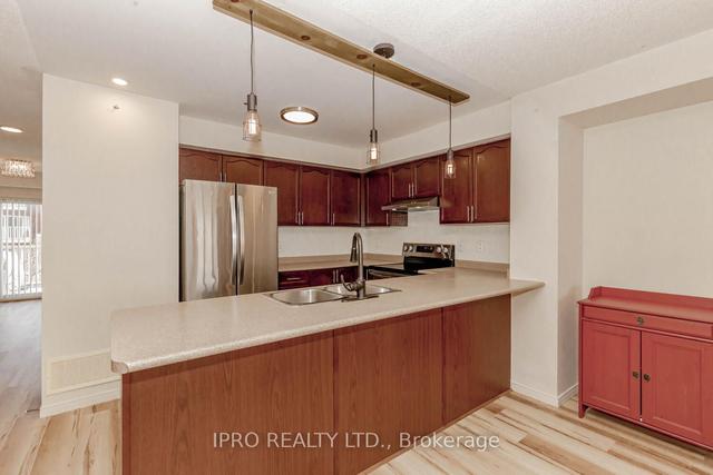 3 - 5025 Ninth Line, Townhouse with 3 bedrooms, 3 bathrooms and 2 parking in Mississauga ON | Image 3
