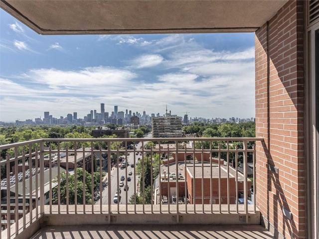 1202 - 155 St Clair Ave W, Condo with 2 bedrooms, 2 bathrooms and 2 parking in Toronto ON | Image 19