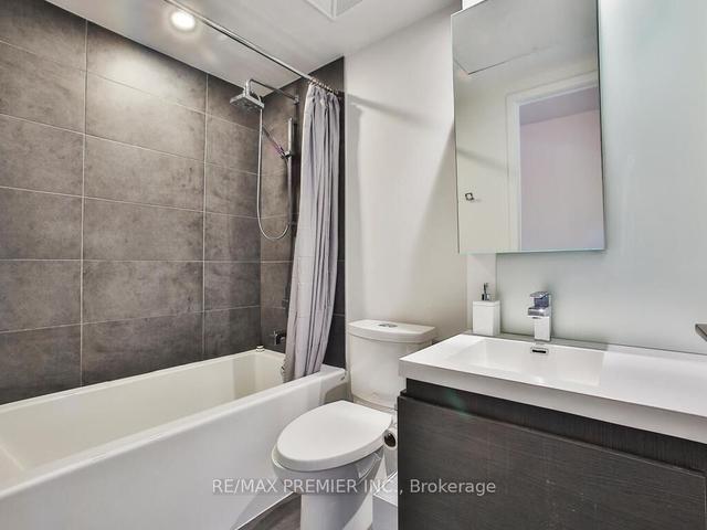 106 - 1030 King St W, Townhouse with 2 bedrooms, 2 bathrooms and 1 parking in Toronto ON | Image 16