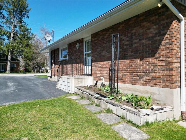 669 24th Street W, House detached with 3 bedrooms, 1 bathrooms and 4 parking in Owen Sound ON | Image 19