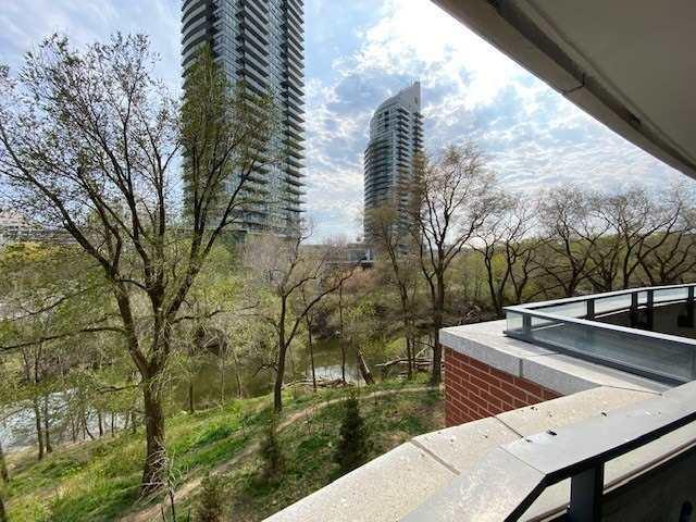 302 - 2212 Lake Shore Blvd W, Condo with 1 bedrooms, 1 bathrooms and 1 parking in Toronto ON | Image 3