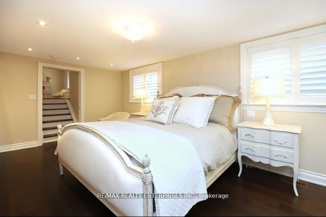 5138 Cherryhill Cres, House detached with 4 bedrooms, 2 bathrooms and 8 parking in Burlington ON | Image 27