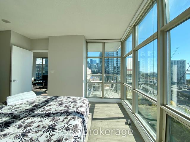 1009 - 35 Mariner Terr, Condo with 2 bedrooms, 2 bathrooms and 1 parking in Toronto ON | Image 10