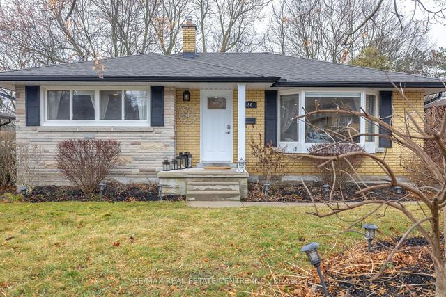 86 Knightswood Blvd, House detached with 3 bedrooms, 2 bathrooms and 3 parking in Guelph ON | Image 1