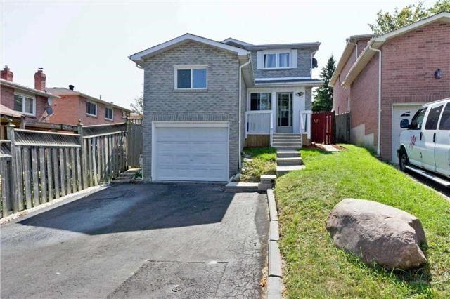3 Dale Rd, House detached with 3 bedrooms, 2 bathrooms and 2 parking in Ajax ON | Image 1