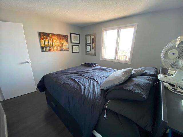 1204 - 64 Benton St, Condo with 1 bedrooms, 1 bathrooms and 1 parking in Kitchener ON | Image 10