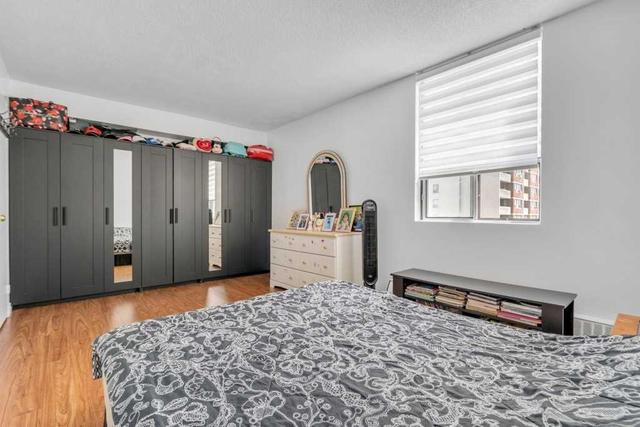 504 - 45 Sunrise Ave, Condo with 3 bedrooms, 2 bathrooms and 1 parking in Toronto ON | Image 11