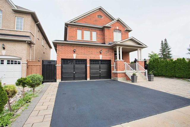 56 Highmark Dr, House detached with 4 bedrooms, 4 bathrooms and 4 parking in Vaughan ON | Image 12