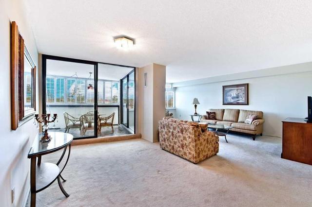 305 - 1201 Steeles Ave W, Condo with 2 bedrooms, 2 bathrooms and 1 parking in Toronto ON | Image 6