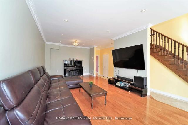 72 Branstone Rd, House detached with 4 bedrooms, 4 bathrooms and 6 parking in Toronto ON | Image 34