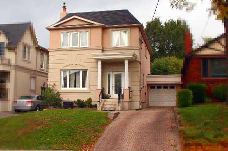364 Broadway Ave, House detached with 4 bedrooms, 4 bathrooms and 3 parking in Toronto ON | Image 1