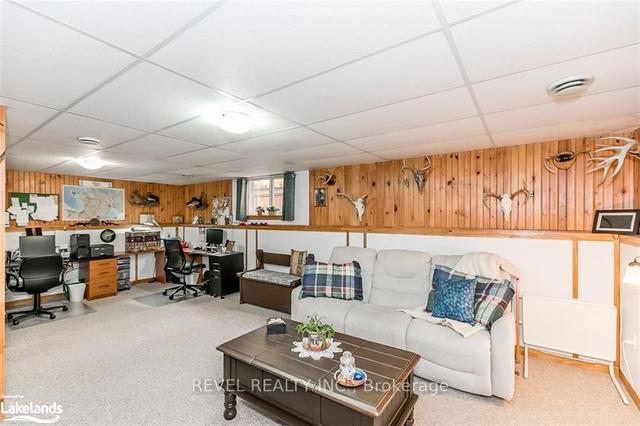 676 Concession 15 Rd W, House detached with 2 bedrooms, 2 bathrooms and 8 parking in Penetanguishene ON | Image 15