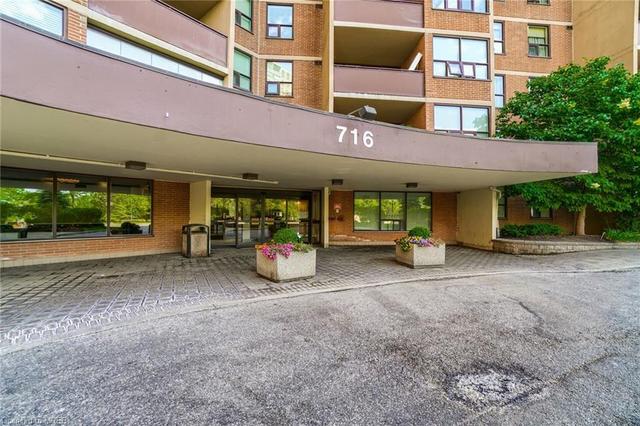716 The West Mall, House attached with 1 bedrooms, 1 bathrooms and 1 parking in Toronto ON | Image 5