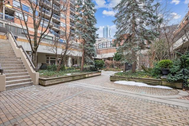 72 St Patrick St, Condo with 1 bedrooms, 1 bathrooms and 0 parking in Toronto ON | Image 7