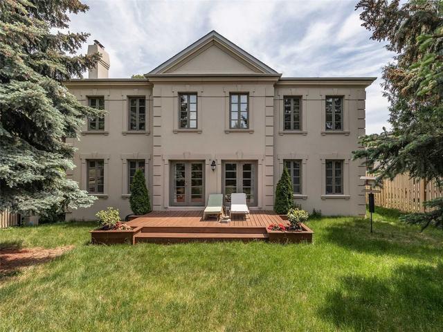 10 Elmira Crt, House detached with 5 bedrooms, 5 bathrooms and 6 parking in Toronto ON | Image 33