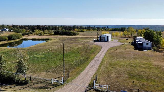 50047 Twp 820, House detached with 3 bedrooms, 2 bathrooms and 20 parking in Saddle Hills County AB | Image 10