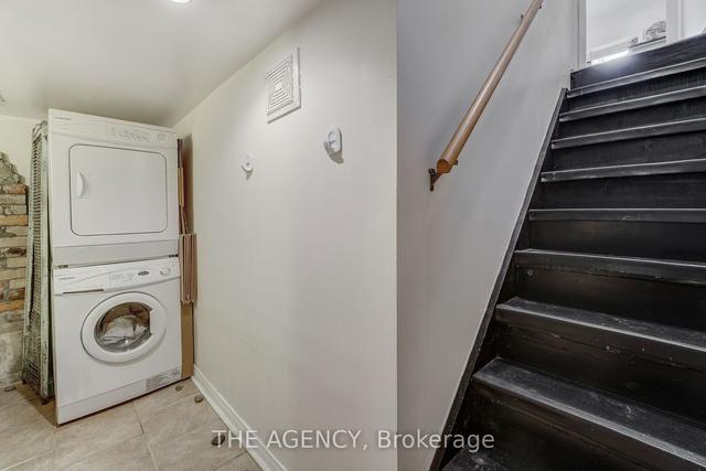 117 Trinity St, House attached with 2 bedrooms, 2 bathrooms and 0 parking in Toronto ON | Image 19