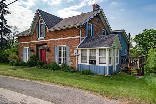 426 County Road 19 Road, House detached with 4 bedrooms, 2 bathrooms and 6 parking in Prince Edward County ON | Image 1