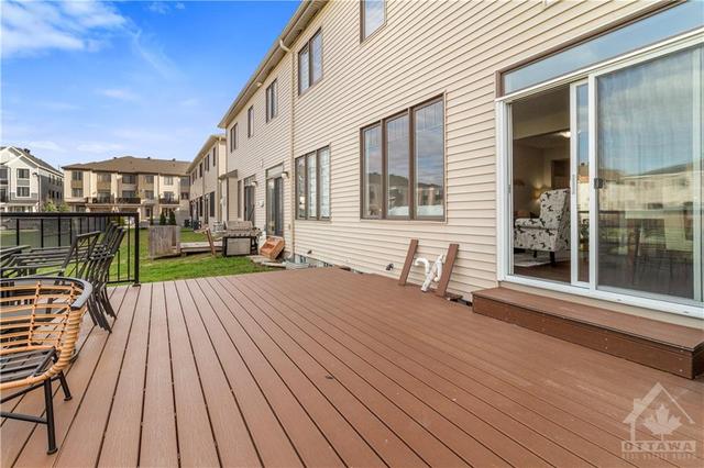 121 Umbra Place, Townhouse with 3 bedrooms, 4 bathrooms and 2 parking in Ottawa ON | Image 26