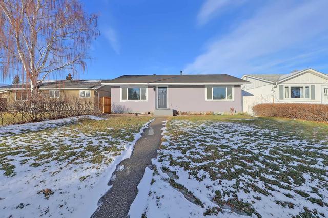 620 Avery Place Se, House detached with 3 bedrooms, 3 bathrooms and 3 parking in Calgary AB | Image 2