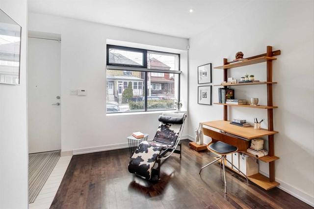 2 - 257 Euclid Ave, Townhouse with 2 bedrooms, 2 bathrooms and 1 parking in Toronto ON | Image 29