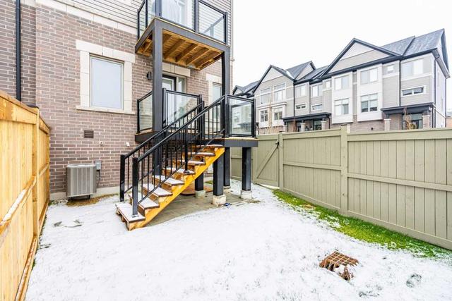 2 Hughes Lane, Townhouse with 3 bedrooms, 3 bathrooms and 2 parking in New Tecumseth ON | Image 25