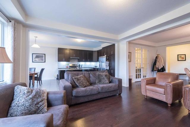 324 Shady Glen Cres, House detached with 3 bedrooms, 3 bathrooms and 2 parking in Kitchener ON | Image 8