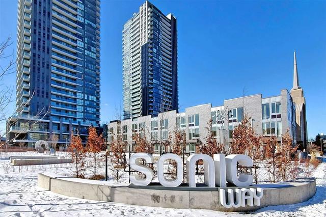 811 - 2 Sonic Way, Condo with 1 bedrooms, 2 bathrooms and 1 parking in Toronto ON | Image 13