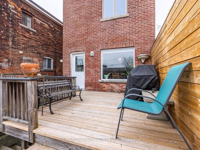 185 Emerson Ave, House detached with 3 bedrooms, 3 bathrooms and 2 parking in Toronto ON | Image 29