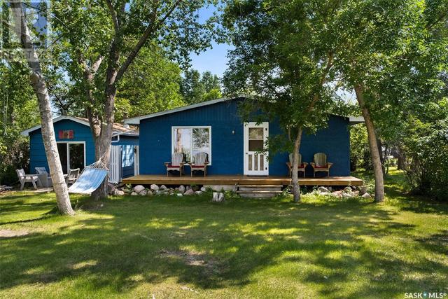 152 Lakeview Drive, House detached with 2 bedrooms, 1 bathrooms and null parking in Island View SK | Image 1