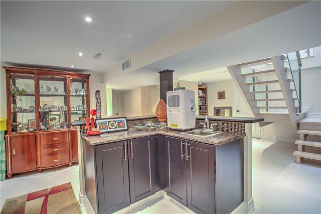 8 Terrington Crt, House detached with 3 bedrooms, 3 bathrooms and 6 parking in Toronto ON | Image 17