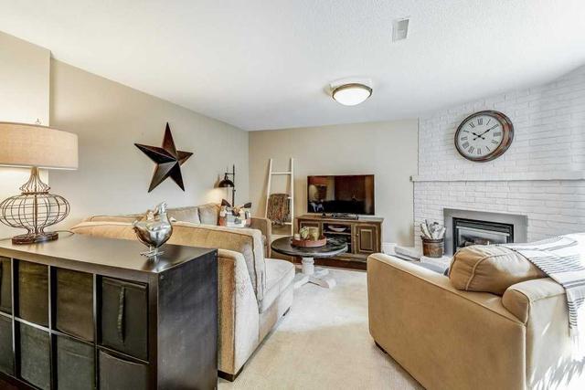 1 - 90 Sarah Lane, Townhouse with 3 bedrooms, 4 bathrooms and 2 parking in Oakville ON | Image 36