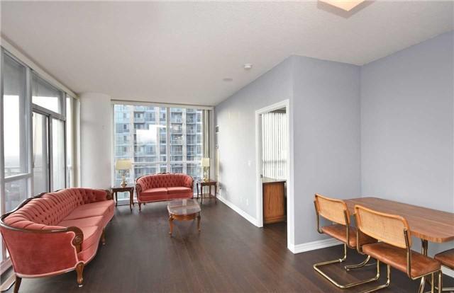 1107 - 223 Webb Dr, Condo with 2 bedrooms, 2 bathrooms and 1 parking in Mississauga ON | Image 4