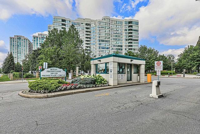 410 - 110 Promenade Circ, Condo with 2 bedrooms, 2 bathrooms and 1 parking in Vaughan ON | Image 1