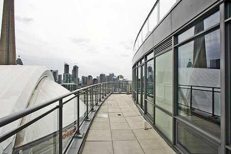 sph08 - 3 Navy Wharf Crt, Condo with 2 bedrooms, 2 bathrooms and 1 parking in Toronto ON | Image 6