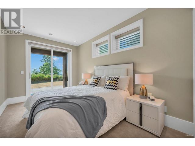 2976 Burfield Place, House detached with 3 bedrooms, 3 bathrooms and 2 parking in West Vancouver BC | Image 30