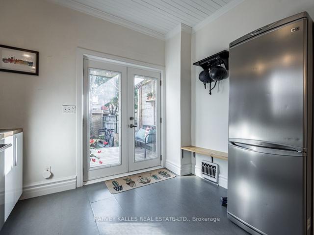 17 Mechanic Ave, House semidetached with 2 bedrooms, 2 bathrooms and 1 parking in Toronto ON | Image 4