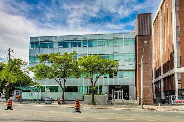 208 - 562 Eglinton Ave E, Condo with 2 bedrooms, 2 bathrooms and 1 parking in Toronto ON | Image 1