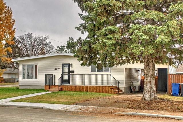4226 43 Avenue, House detached with 4 bedrooms, 2 bathrooms and 2 parking in Red Deer AB | Image 23