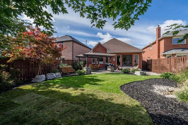 96 Lauchlin Cres, House detached with 3 bedrooms, 3 bathrooms and 4 parking in Halton Hills ON | Image 31
