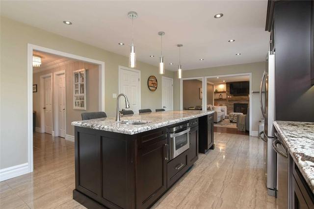 221 Kensington Pl, House detached with 4 bedrooms, 4 bathrooms and 4 parking in Orangeville ON | Image 6