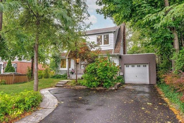 596 Emerald St, House detached with 3 bedrooms, 2 bathrooms and 5 parking in Burlington ON | Image 12