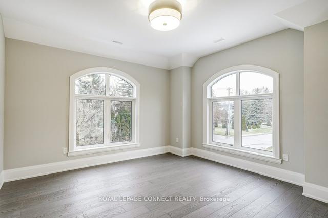 21 Esposito Crt, House detached with 4 bedrooms, 5 bathrooms and 6 parking in Toronto ON | Image 22