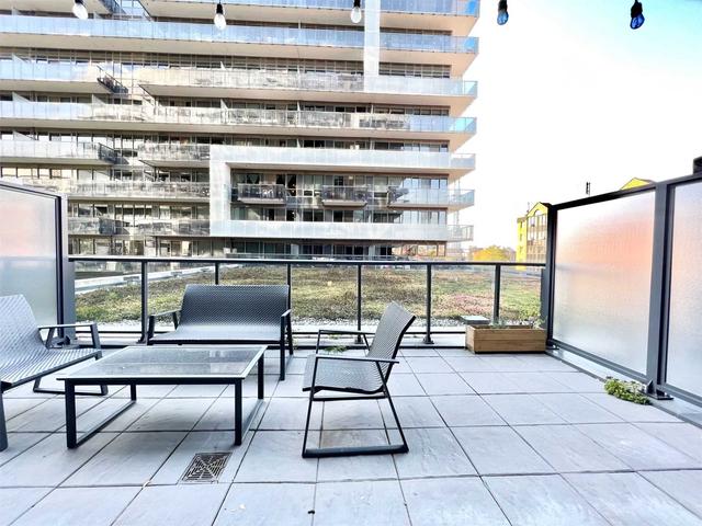 502 - 1030 King St W, Condo with 1 bedrooms, 1 bathrooms and 0 parking in Toronto ON | Image 1