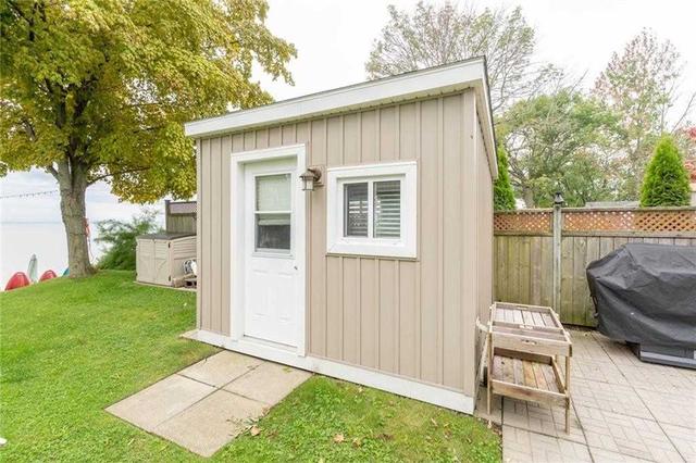 2586 Lakeshore Rd, House detached with 2 bedrooms, 1 bathrooms and 4 parking in Haldimand County ON | Image 16
