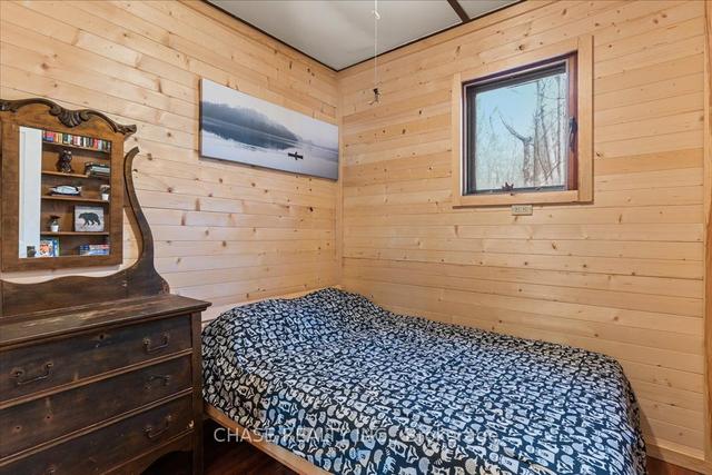 2076 Little Hawk Lake Rd, House detached with 2 bedrooms, 1 bathrooms and 11 parking in Algonquin Highlands ON | Image 11