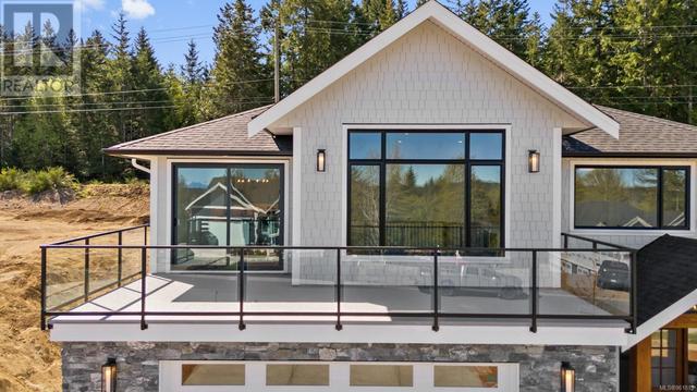 3289 Klanawa Cres, House detached with 4 bedrooms, 3 bathrooms and 4 parking in Courtenay BC | Image 5